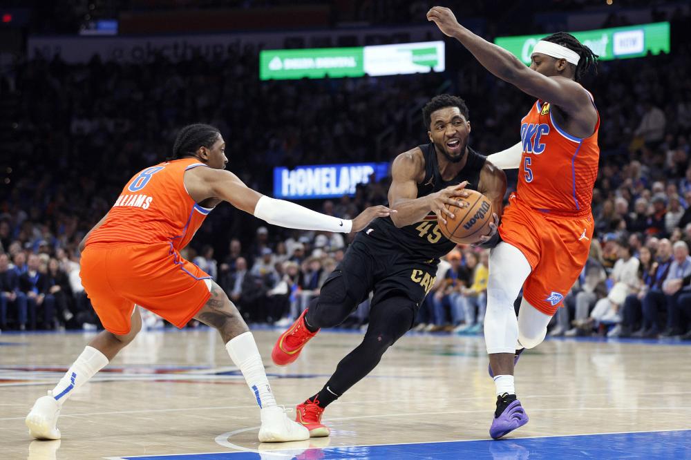 艾伦凭借其 艾伦凭借其