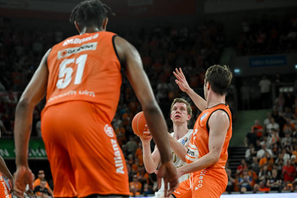 于上海海港 于上海海港