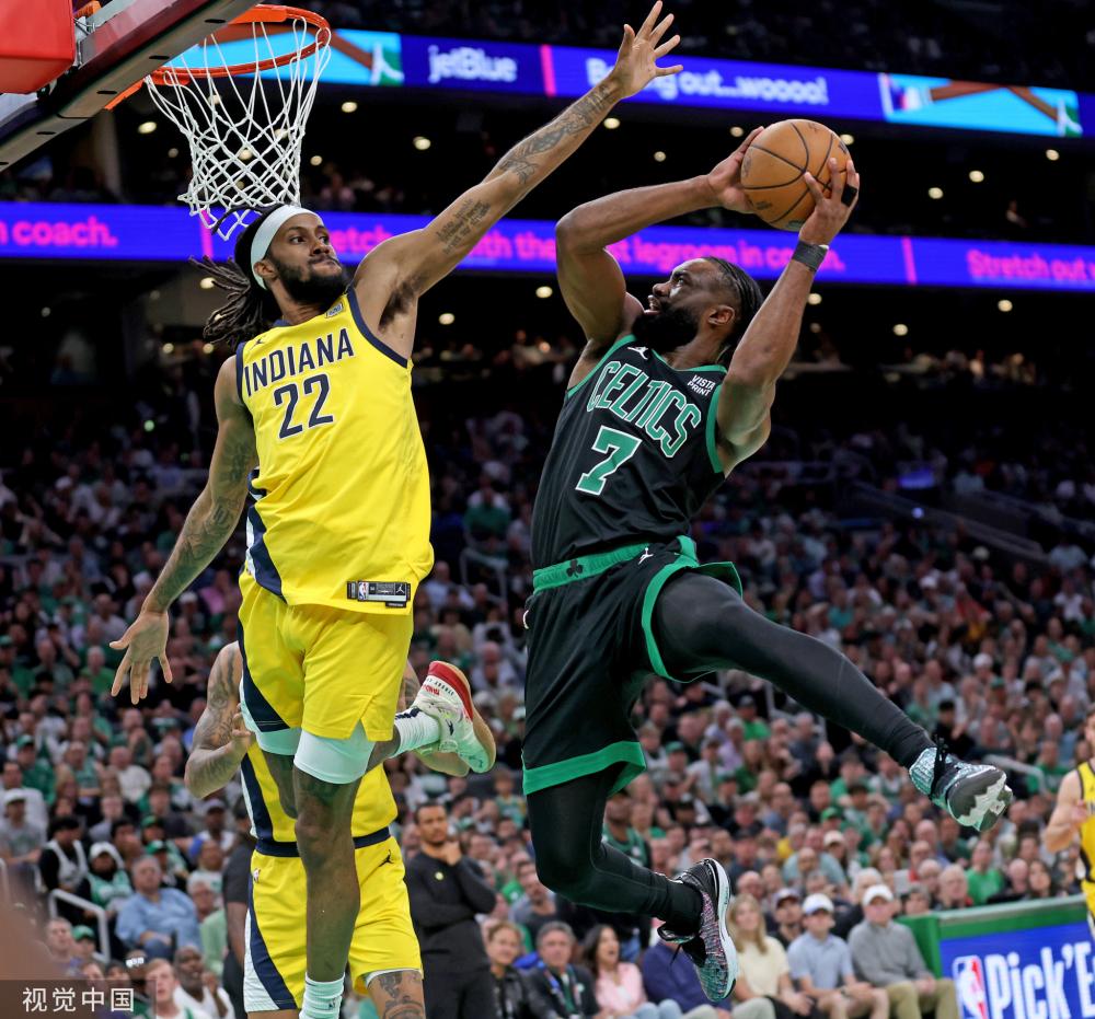 队攻守转换 队攻守转换