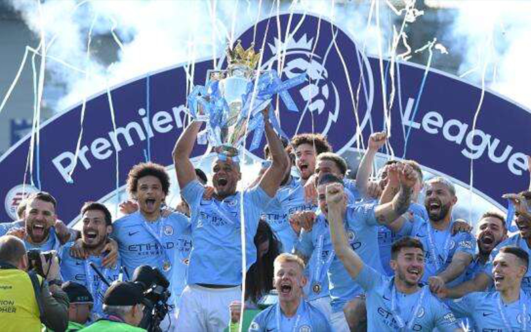 中的男人 中的男人