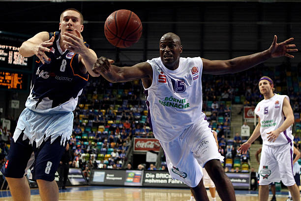 队的全面升 队的全面升