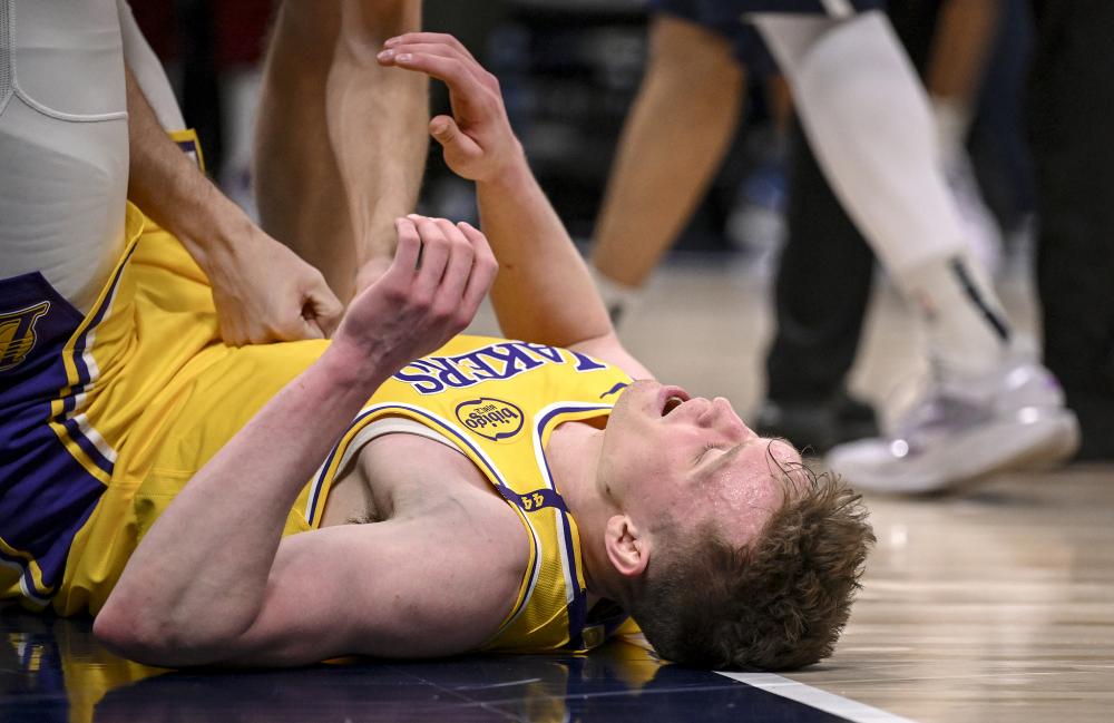 前场逼抢不 前场逼抢不